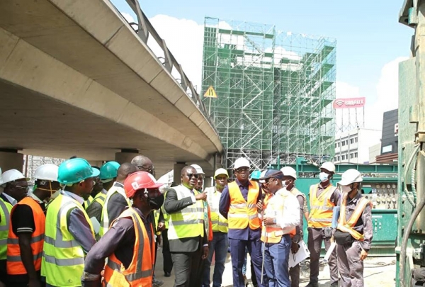 Construction de l&rsquo;&eacute;changeur de l&rsquo;Amiti&eacute; ivoiro-japonaise : le ministre Amed&eacute; Kouakou s&rsquo;enquiert de l&rsquo;&eacute;volution des travaux de la seconde phase