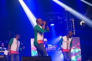 Concert/ Magic Tour 20 ans : Les "Magiciens" mettent Libreville &agrave; leurs pieds