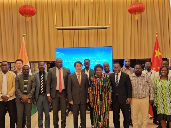 C&ocirc;te d&lsquo;Ivoire/Sommet du FOCAC 2024 : l'Ambassadeur Wu Jie pr&eacute;sente les acquis pour les pays africains aux journalistes