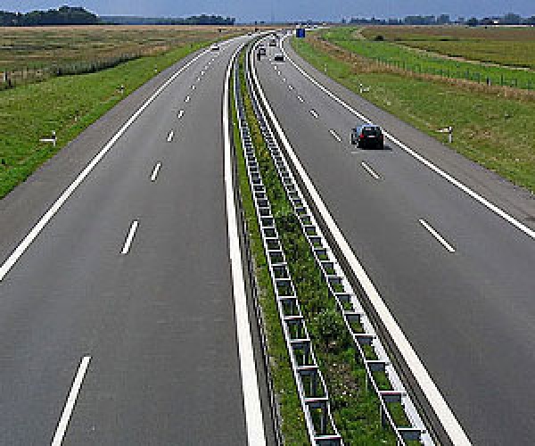 Tunisie : la BAD accorde un pr&ecirc;t de 104 millions d&rsquo;euros pour les infrastructures routi&egrave;res