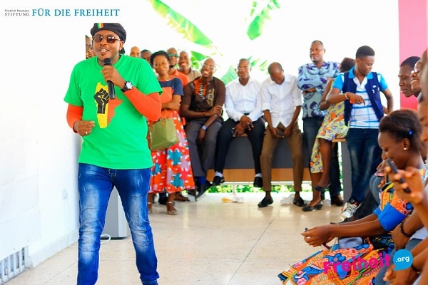 C&ocirc;te d&rsquo;Ivoire-Adama Dahico: de l'humour aux multiples calculs et "m&eacute;choui humoristique" de la Soir&eacute;e Networking