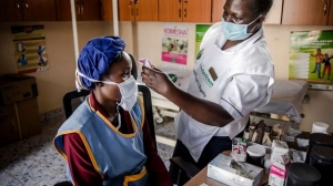 L&rsquo;Afrique en bonne voie de ma&icirc;triser la pand&eacute;mie de COVID-19 en 2022