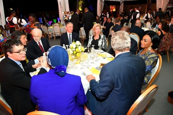 C&ocirc;te d&rsquo;Ivoire : 30 milliards d&rsquo;une fondation suisse pour scolariser les enfants des zones cacaoy&egrave;res