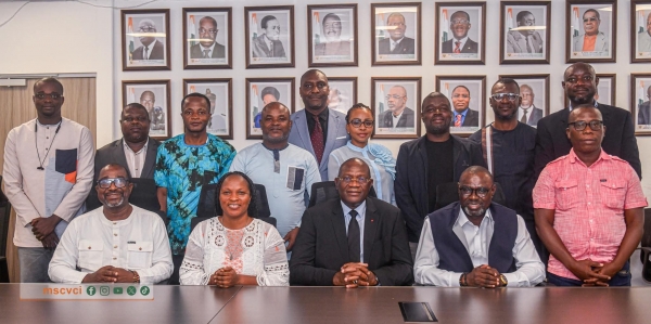 C&ocirc;te d&rsquo;Ivoire :  Adj&eacute; Silas Metch re&ccedil;oit le nouveau bureau de l&rsquo;Association des journalistes sportifs ivoiriens