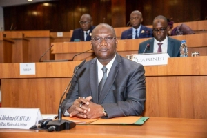 C&ocirc;te d'Ivoire/ S&eacute;curit&eacute; et d&eacute;fense : un projet de loi relatif &agrave; la convention sur l'interdiction des armes bact&eacute;riologiques