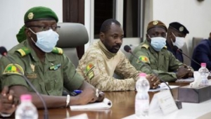Coup d'Etat au Mali: la junte propose une transition de trois ans avec une direction militaire