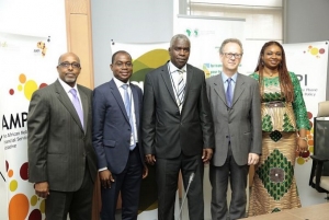 Acc&egrave;s aux services financiers en Afrique : La BAD et l&rsquo;Alliance pour l&rsquo;inclusion financi&egrave;re concluent un accord