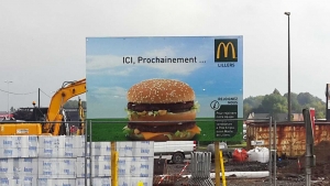 C&ocirc;te d&rsquo;Ivoire: Une op&eacute;ration de d&eacute;mant&egrave;lement des panneaux publicitaires &laquo; irr&eacute;guliers&raquo; lanc&eacute;e &agrave; Abidjan