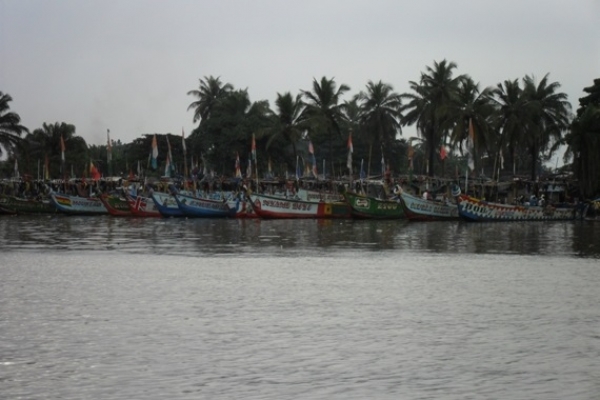 La berge d'Ossibassa sur l'&icirc;le Boulay