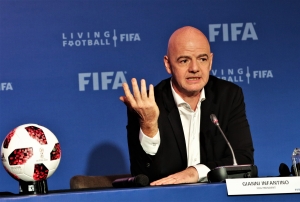 Gianni Infantino r&eacute;&eacute;lu &agrave; la t&ecirc;te de la FIFA