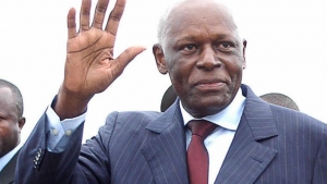 Angola-Au pouvoir depuis 1979: Jos&eacute; Eduardo Dos San Santos a d&eacute;cid&eacute; de partir&hellip;