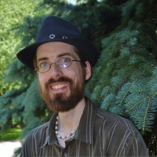 Culture : Dominic DESCHENES, l&rsquo;&eacute;crivain canadien qui r&ecirc;ve de l&rsquo;Afrique