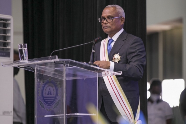 Cap-Vert: Jos&eacute; Maria Neves investi pr&eacute;sident