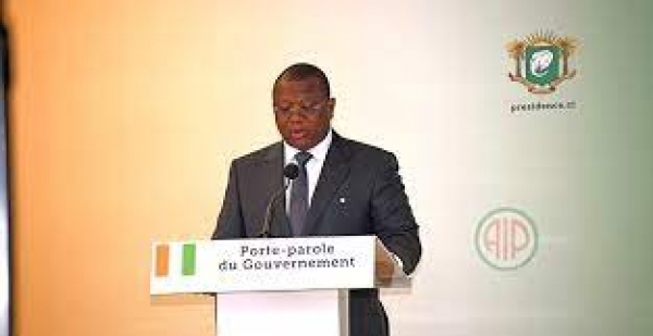 Coop&eacute;ration C&ocirc;te d&rsquo;Ivoire - Angola: Exemption r&eacute;ciproque de visas d&rsquo;entr&eacute;e pour les d&eacute;tenteurs de passeports diplomatiques ou de service