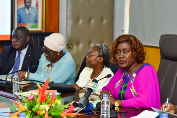 Education num&eacute;rique : La C&ocirc;te d'Ivoire partage son expertise avec le Cameroun