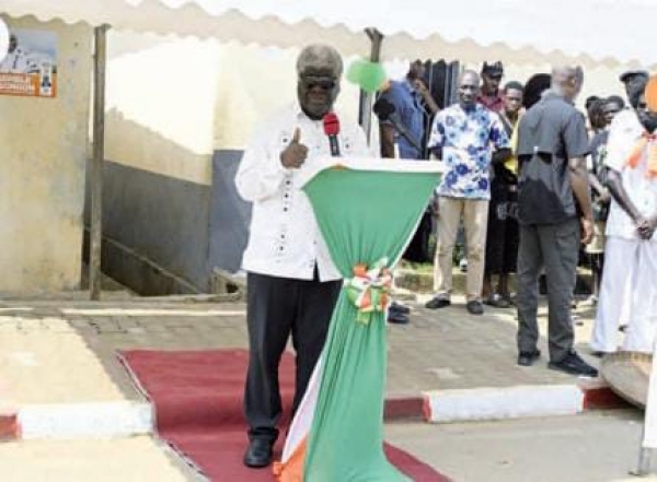 C&ocirc;te d&rsquo;Ivoire-L&eacute;gislatives 2025 : le Premier ministre Beugr&eacute; Mamb&eacute; vise le pl&eacute;biscite &agrave; Songon