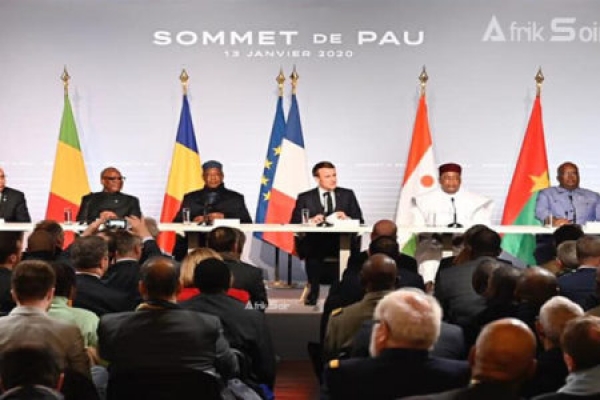 Lutte contre le terrorisme: L&rsquo;action de la France au Sahel