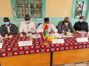 Diaspora Burkina-Faso en C&ocirc;te d'Ivoire : Le ministre d&eacute;l&eacute;gu&eacute; Maxime Kon&eacute; rencontre sa communaut&eacute;