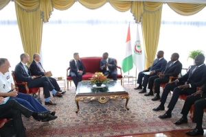 C&ocirc;te d'Ivoire: Le Pr&eacute;sident Ouattara a &eacute;chang&eacute; avec le Ministre fran&ccedil;ais de l&rsquo;Int&eacute;rieur