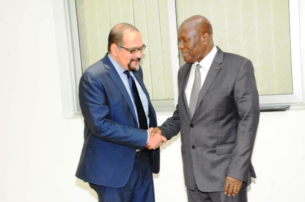 Alain Feler repr&eacute;sentant-r&eacute;sident FMI et le vice-pr&eacute;sident Daniel Kablan Duncan