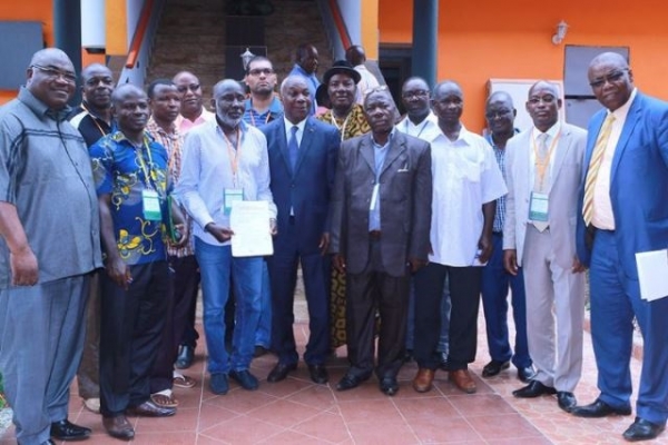 C&ocirc;te d'Ivoire : Des planteurs d&rsquo;h&eacute;v&eacute;a se forment sur l&rsquo;ordonnance visant &agrave; am&eacute;liorer leurs conditions de vie