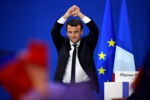 France : Emmanuel Macron, ovni politique "ni de droite ni de gauche"