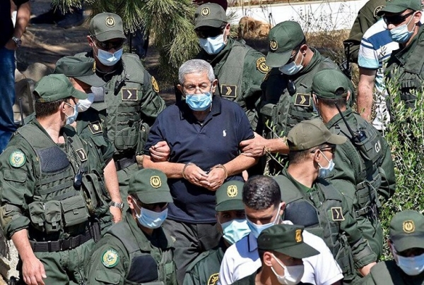 Alg&eacute;rie: L'opposition d&eacute;nonce la r&eacute;pression