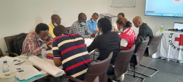 C&ocirc;te d'Ivoire/R&eacute;ponses aux urgences : la Croix-Rouge teste son plan de contingences &eacute;pid&eacute;miques