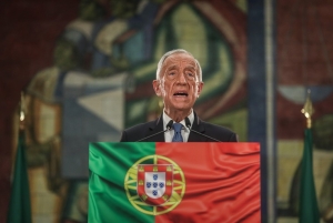Pr&eacute;sidentielle au Portugal: Le pr&eacute;sident Marcelo Rebelo de Sousa r&eacute;&eacute;lu au 1er tour