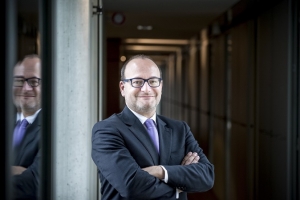 R&eacute;my Rioux, DG L&rsquo;Agence fran&ccedil;aise de d&eacute;veloppement, prend la t&ecirc;te club mondial des banques de d&eacute;veloppement 