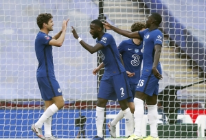 Foot: les grands d&rsquo;Europe peaufinent leur effectif