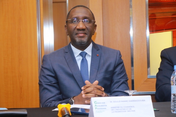 C&ocirc;te d'Ivoire/ Lutte contre la vie ch&egrave;re: le ministre Souleymane Diarrassouba rassure les d&eacute;put&eacute;s sur la volont&eacute; du gouvernement &agrave; renforcer les mesures