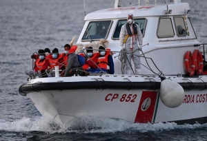 Italie : plus de 1.100 migrants secourus en mer