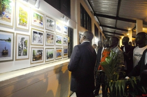 Grand-Bassam retrouve son festival apr&egrave;s 2001, 2003 et Abidjan (Palais de la culture) en 2007