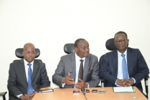 Conf&eacute;rence de presse co-anim&eacute;e par les directeurs g&eacute;n&eacute;raux de la CIE, de l&rsquo;Onep et de la Sodeci suite &agrave; l&rsquo;interruption de la fourniture d&rsquo;eau dans certain quartier d&rsquo;Abidjan