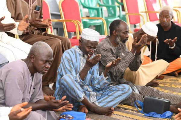 C&ocirc;te d'Ivoire: Anne-D&eacute;sir&eacute;e Ouloto &eacute;change avec la communaut&eacute; musulmane de Toul&eacute;pleu