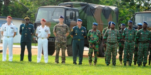 Des v&eacute;hicules tactiques aux forces arm&eacute;es de C&ocirc;te d&rsquo;Ivoire