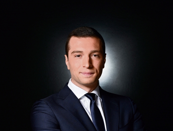 L&eacute;gislatives fran&ccedil;aises : Pour contrer le RN, plus de 210 d&eacute;sistements enregistr&eacute;s