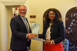 La CEDEAO conclut un M&eacute;morandum d'Accord Acad&eacute;mique avec le Centre Africain d'&Eacute;tudes Strat&eacute;giques de Washington D.C.