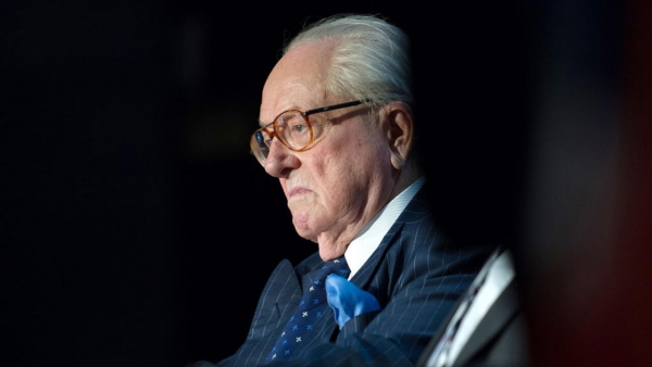 France: Jean-Marie Le Pen est d&eacute;c&eacute;d&eacute;