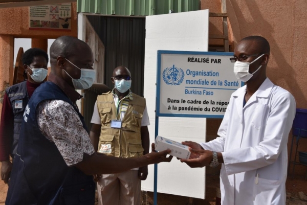 Coronavirus - Afrique : L&rsquo;OMS appuie la construction des unit&eacute;s de triage des patients dans la lutte contre le COVID 19