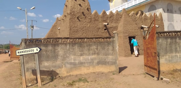 C&ocirc;te d&rsquo;Ivoire/ Touba: Une visite des sites pour c&eacute;l&eacute;brer le tourisme