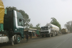 Des v&eacute;hicule pods lourds (Archives)