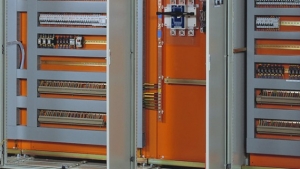 Des armoires &eacute;lectriques (Image d'archives)