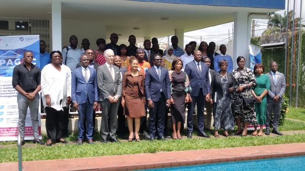 Bonne Gouvernance : la Fondation Friedrich Naumann forme un r&eacute;seau d&rsquo;auditeurs citoyens pour le contr&ocirc;le de la gestion publique