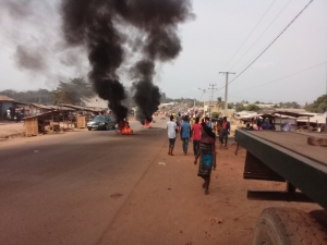 Les manifestation d&rsquo;&eacute;l&egrave;ves presque dans toutes les villes pour r&eacute;clamer la reprise des cours