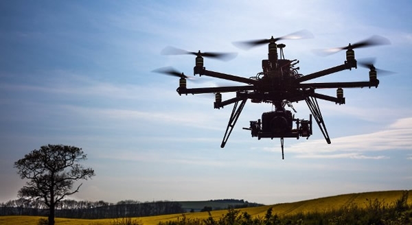 G&eacute;o-localisation et t&eacute;l&eacute;d&eacute;tection : La C&ocirc;te d&rsquo;Ivoire se dote de trois drones civils et envisage des "villes intelligentes"