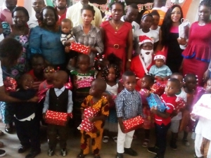 F&ecirc;te de la nativit&eacute; : 170 enfants vivent la magie de No&euml;l au Palais de Justice d&rsquo;Abidjan