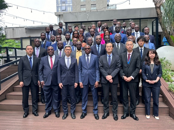 Coop&eacute;ration bilat&eacute;rale : un Forum &eacute;conomique public-priv&eacute; Japon-Afrique organis&eacute; &agrave; Abidjan.