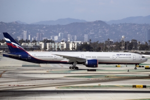 Covid: la Russie r&eacute;tablira ses liaisons a&eacute;riennes